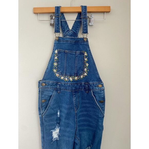 Daisy Embroidered Overalls. Blue Jean Overalls. Floral Embroidery. - Picture 1 of 8